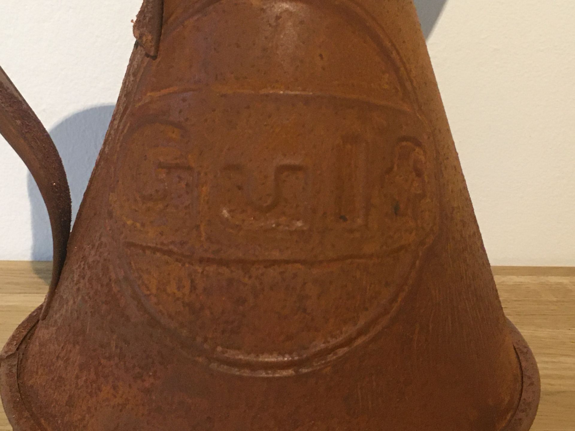 Gulf Oil Jug - Image 4 of 5