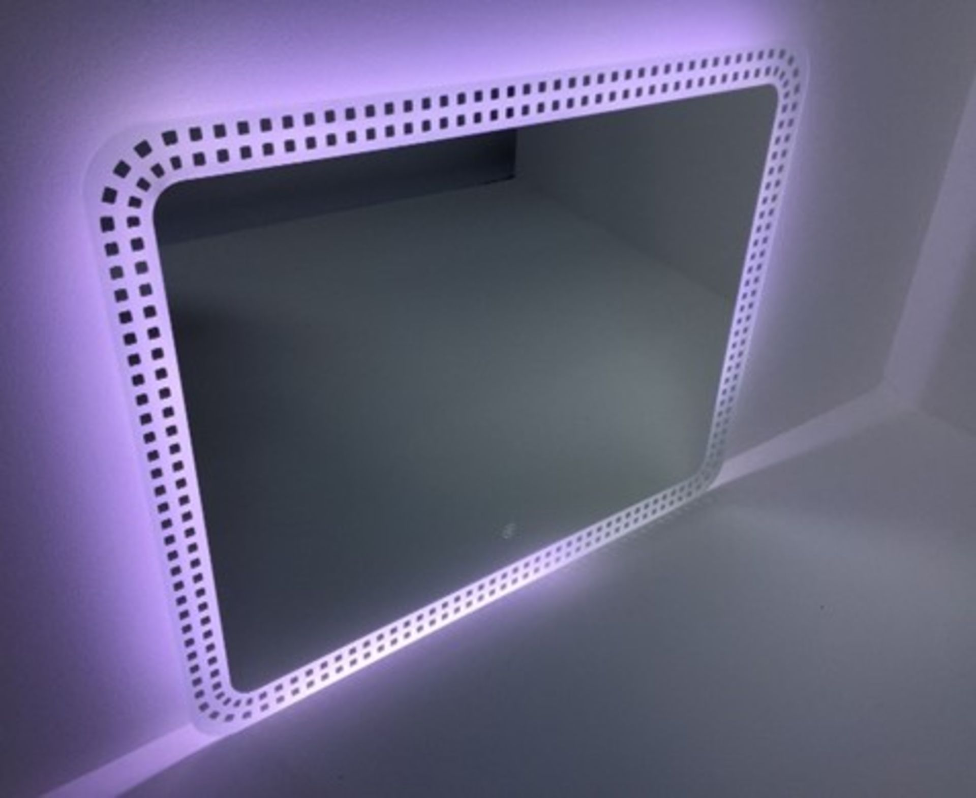 Bathroom Illuminated LED Mirror - Image 2 of 2