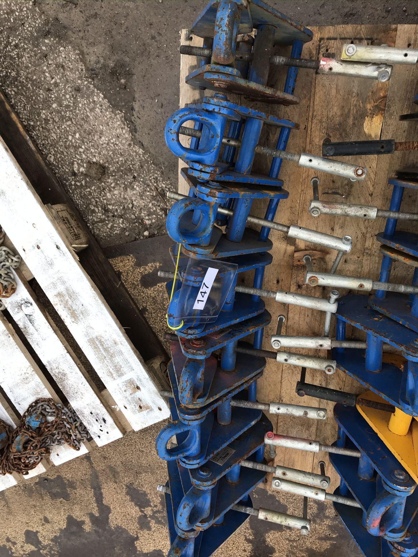 8 of 5t Girder Clamps
