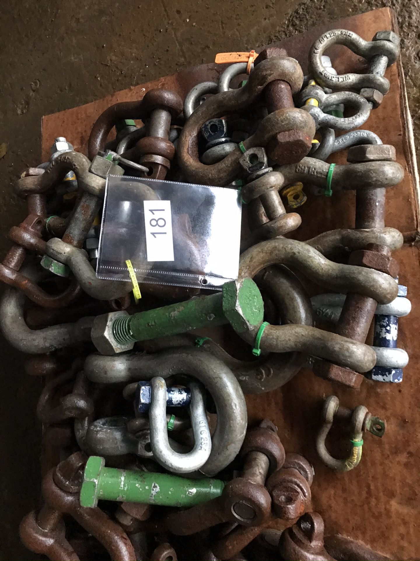 Pallet of Assorted Dee and Bow Shackles - Image 2 of 2