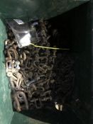 Box of HT Dee Shackles