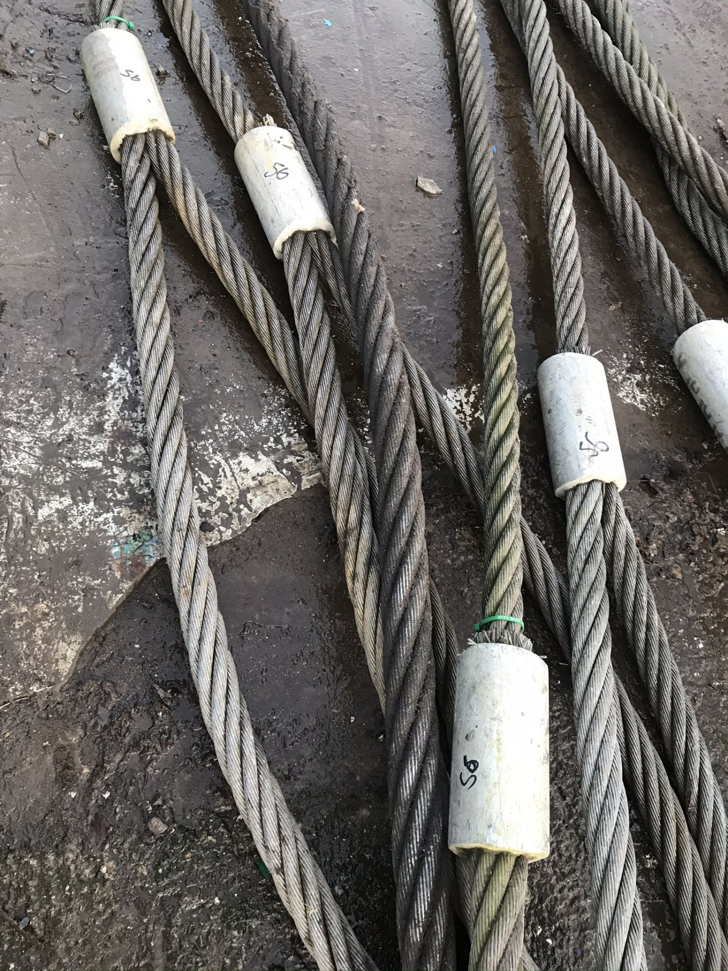 4 no 25tonne circa 6M Wire Rope Slings