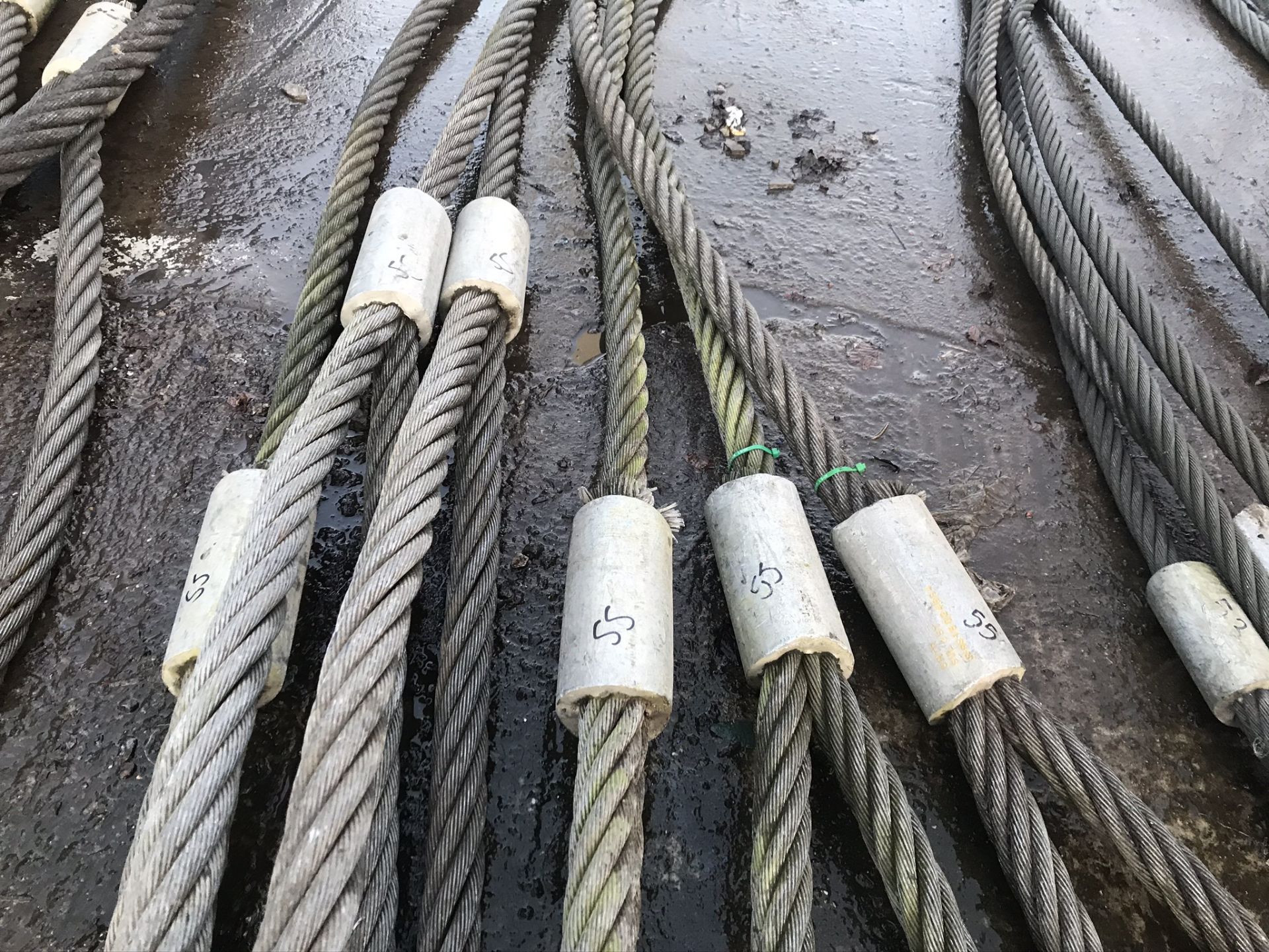 4 no 25tonne circa 6M Wire Rope Slings