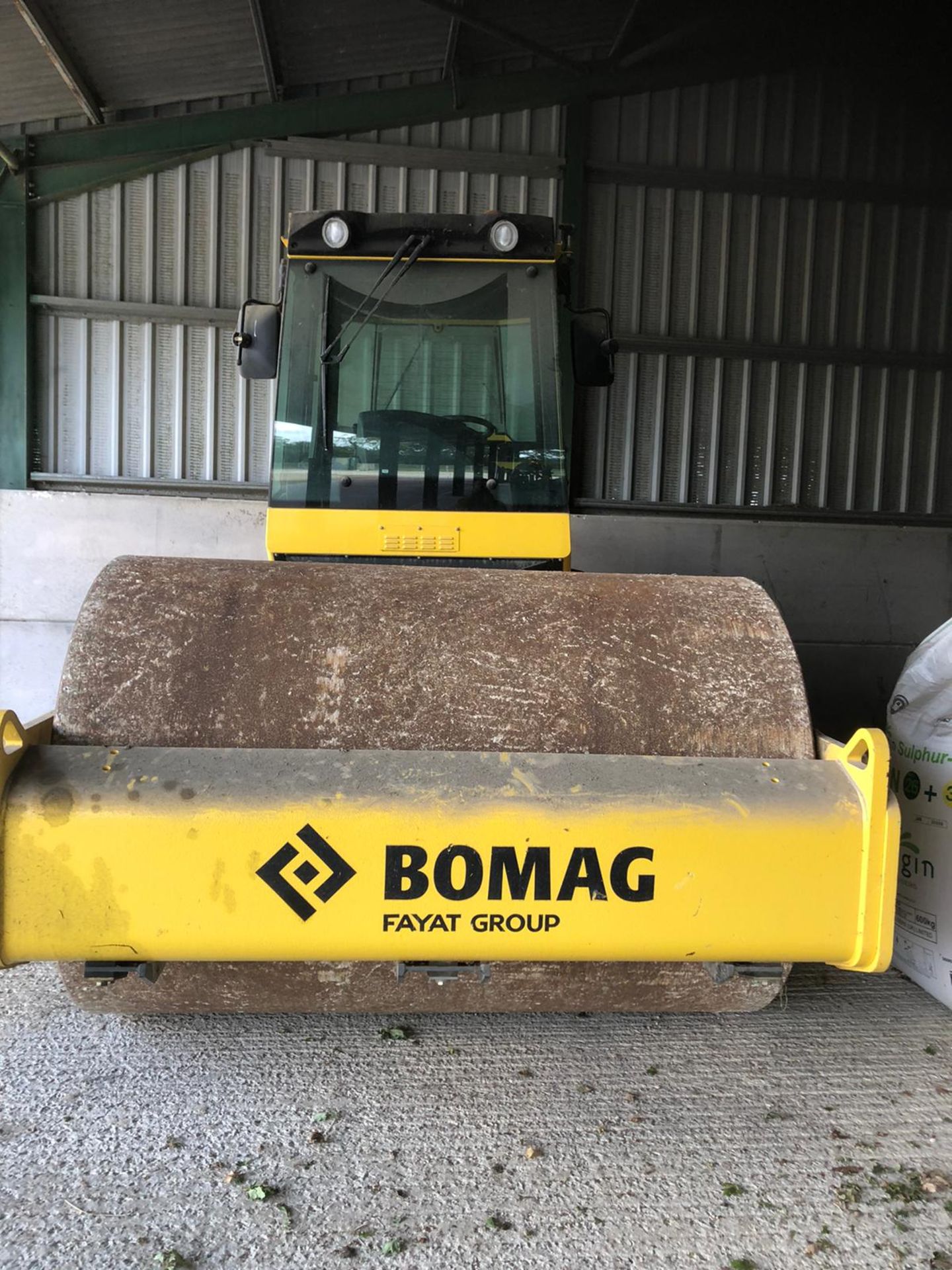 Bomag Single Drum Roller BW 211 D-40 - Image 2 of 9