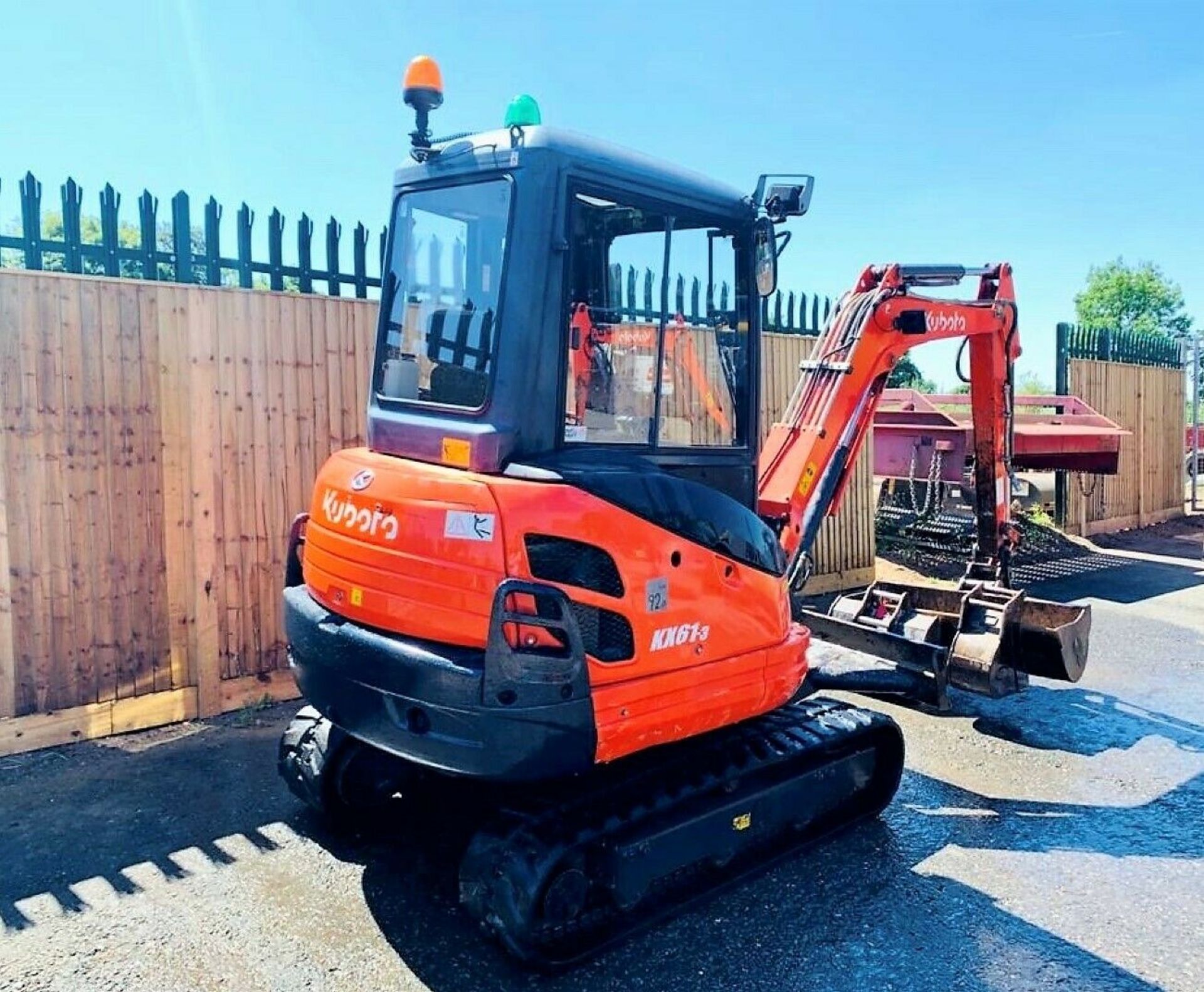 Kubota KX61-3 2014 Excavator - Image 4 of 12