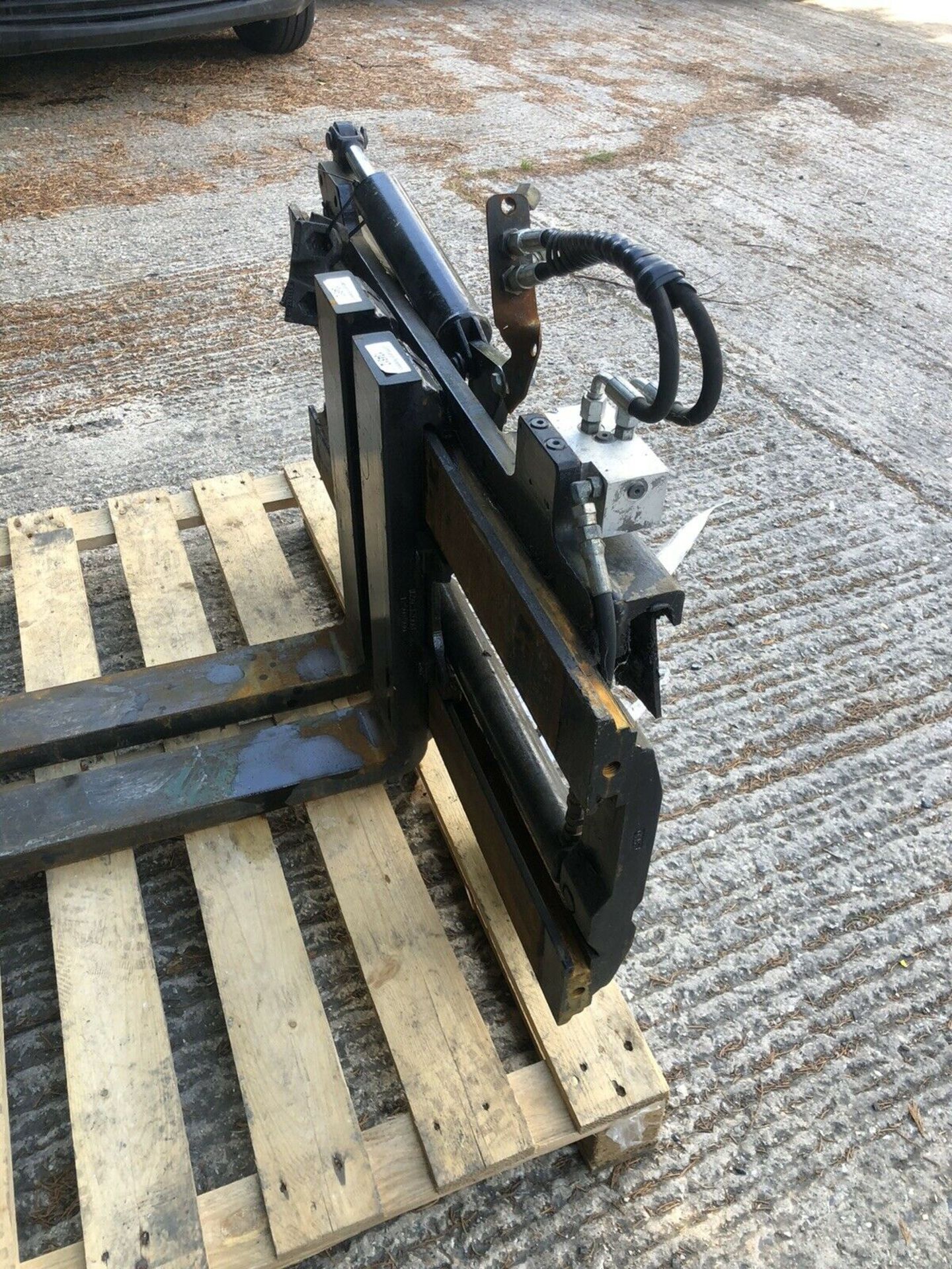 Forklift Truck Fork Position Class 2 16 inch - Image 5 of 5