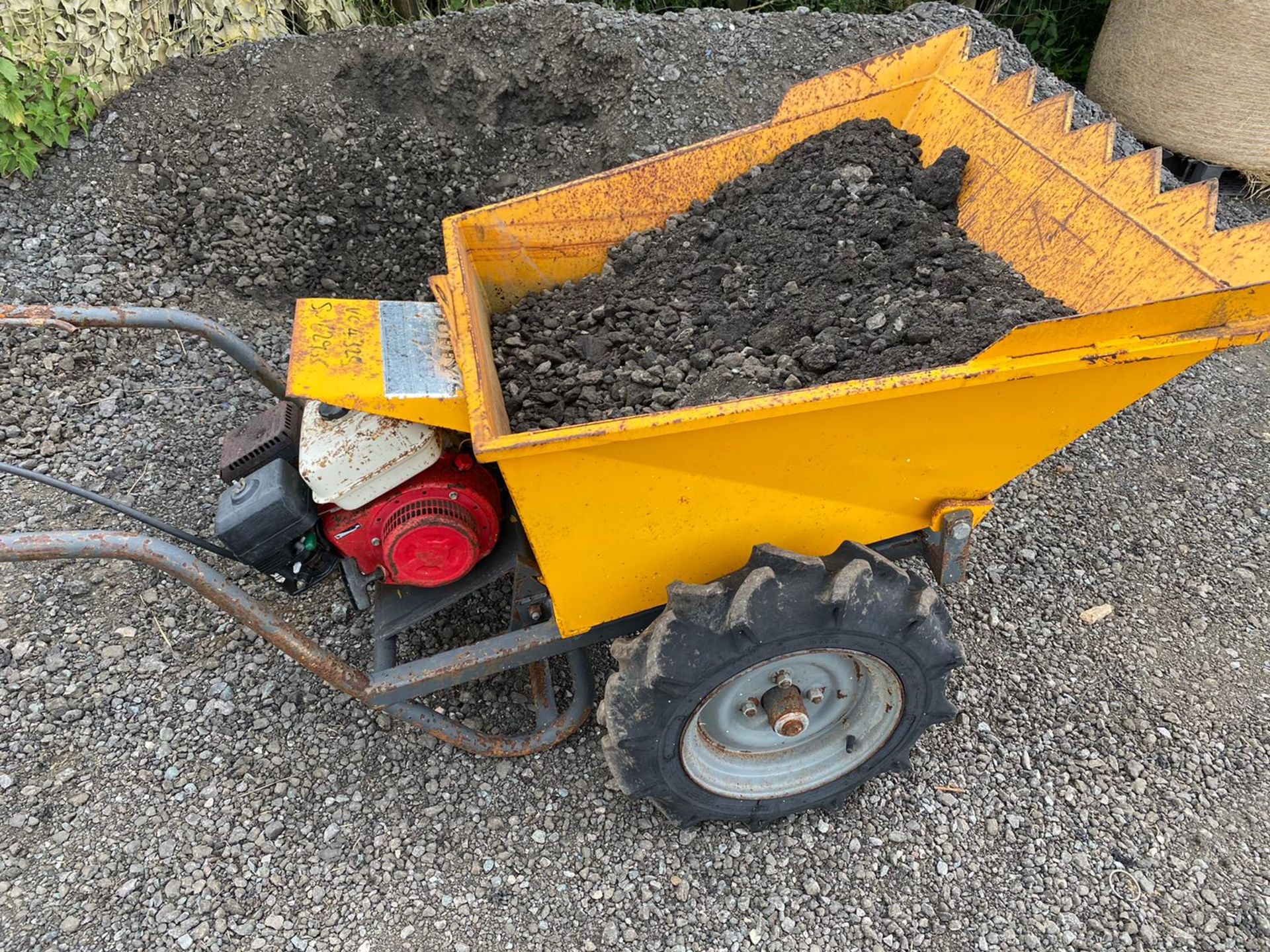 Mortimer Petrol Dumper Barrow