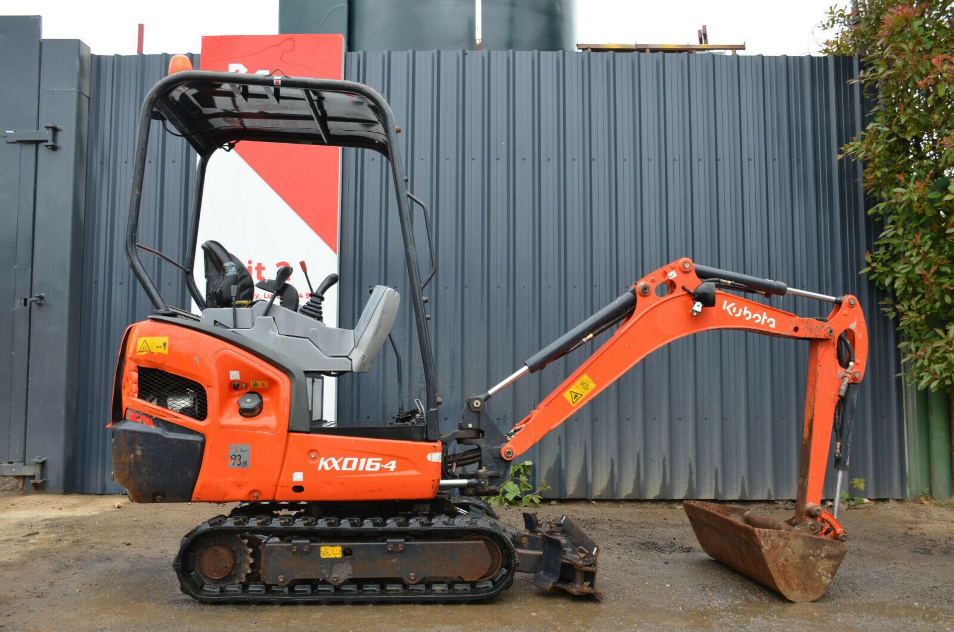 Kubot KX016-4 Mini Excavator 2014 - Image 12 of 12