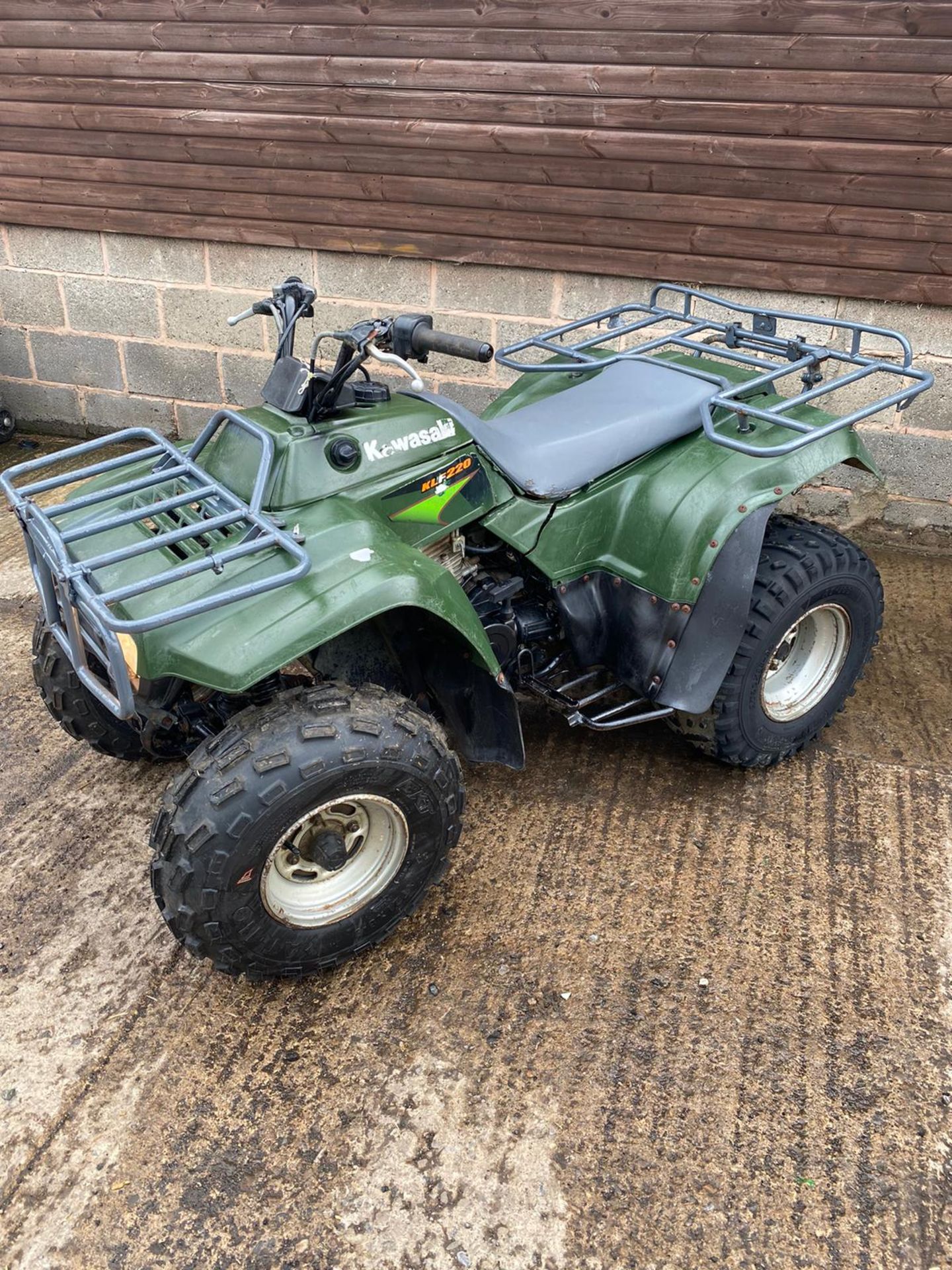 Kawasaki KLF220 Farm Quad 2000 - Image 5 of 9