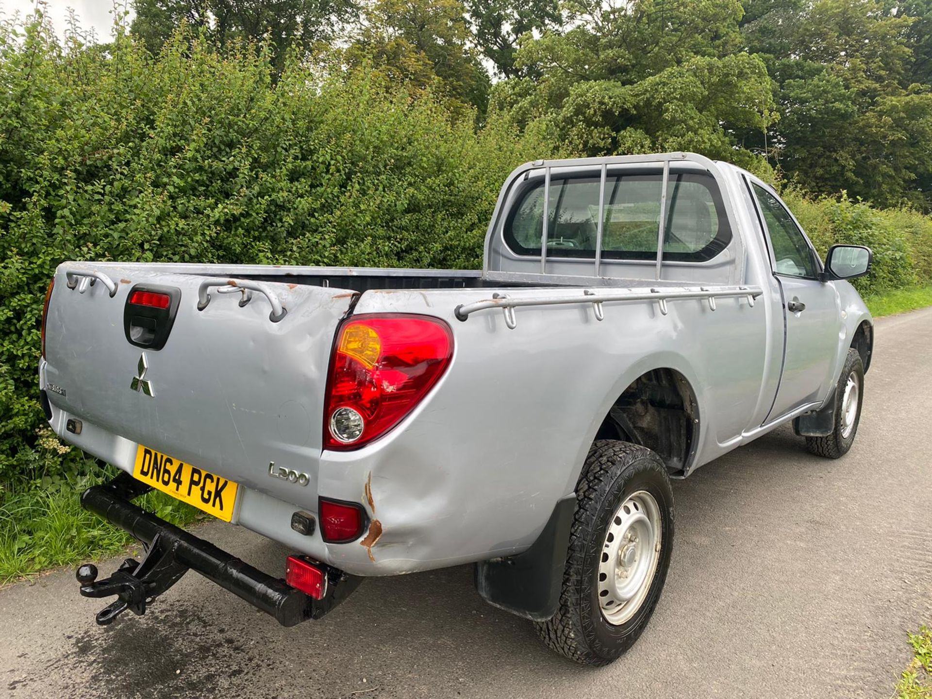 Mitsubishi L200 4 Work 2014 (64) - Image 8 of 11