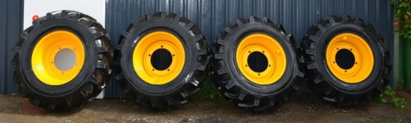 4 x JCB Sitemaster 15.5/80-24 Wheel and Tyres