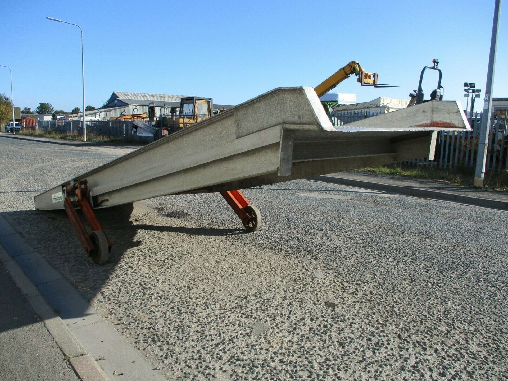 ECOA Midiramp Aluminium Loading Ramp - Image 4 of 12