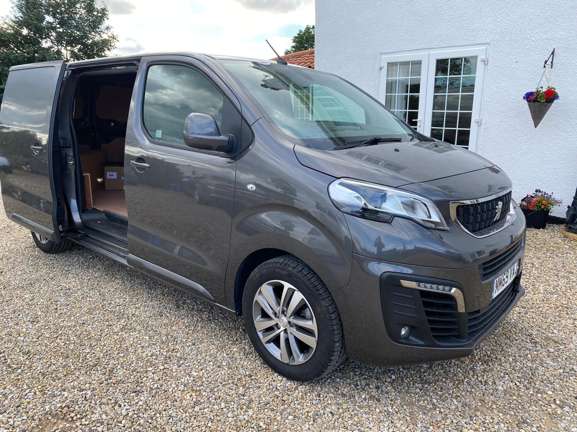 2020 Peugeut Expert Professional L1 BL Van