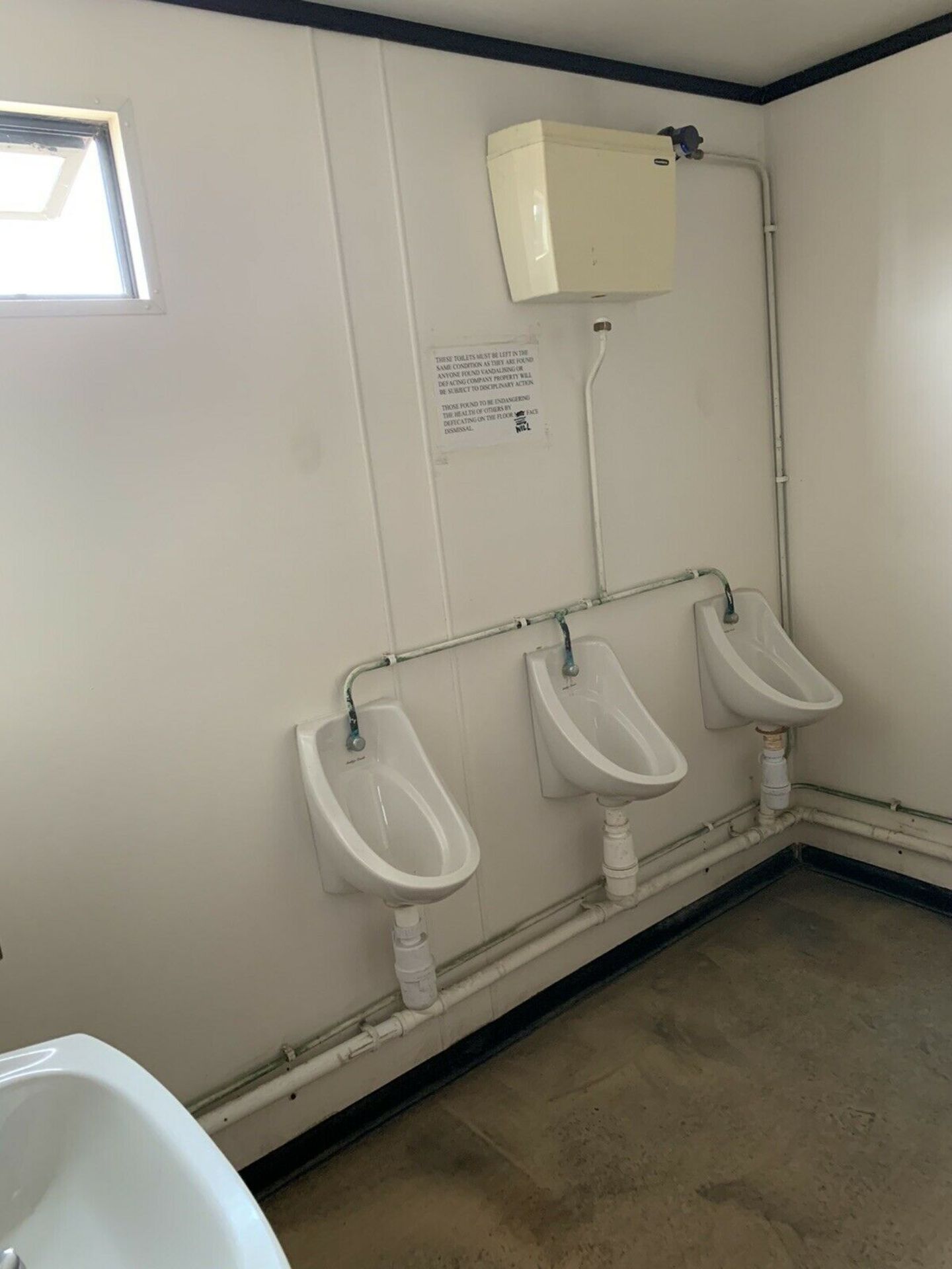 Portable Toilet Block 12ft x 8ft - Image 10 of 11