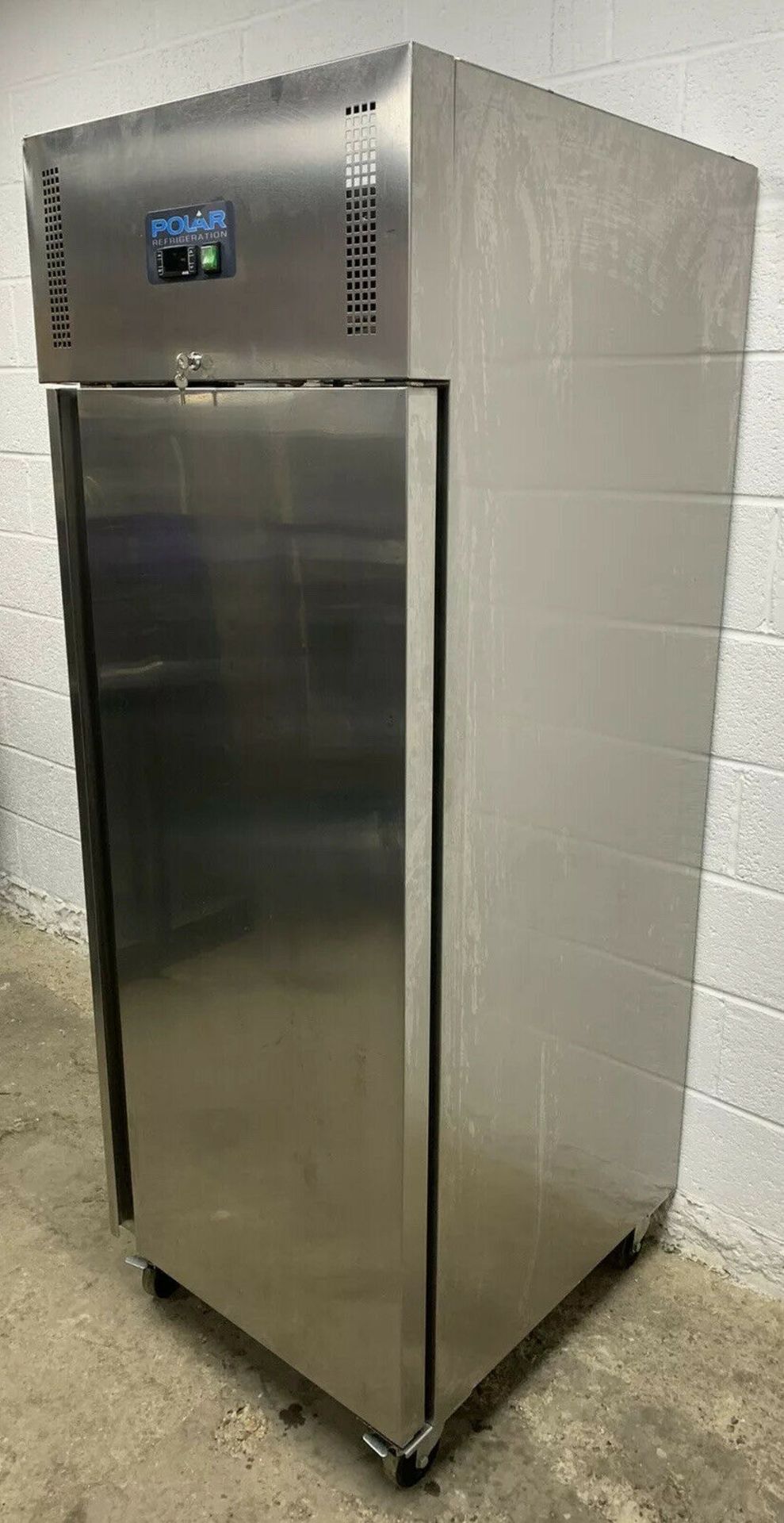 Polar U633 Single Door Freezer - Image 2 of 6