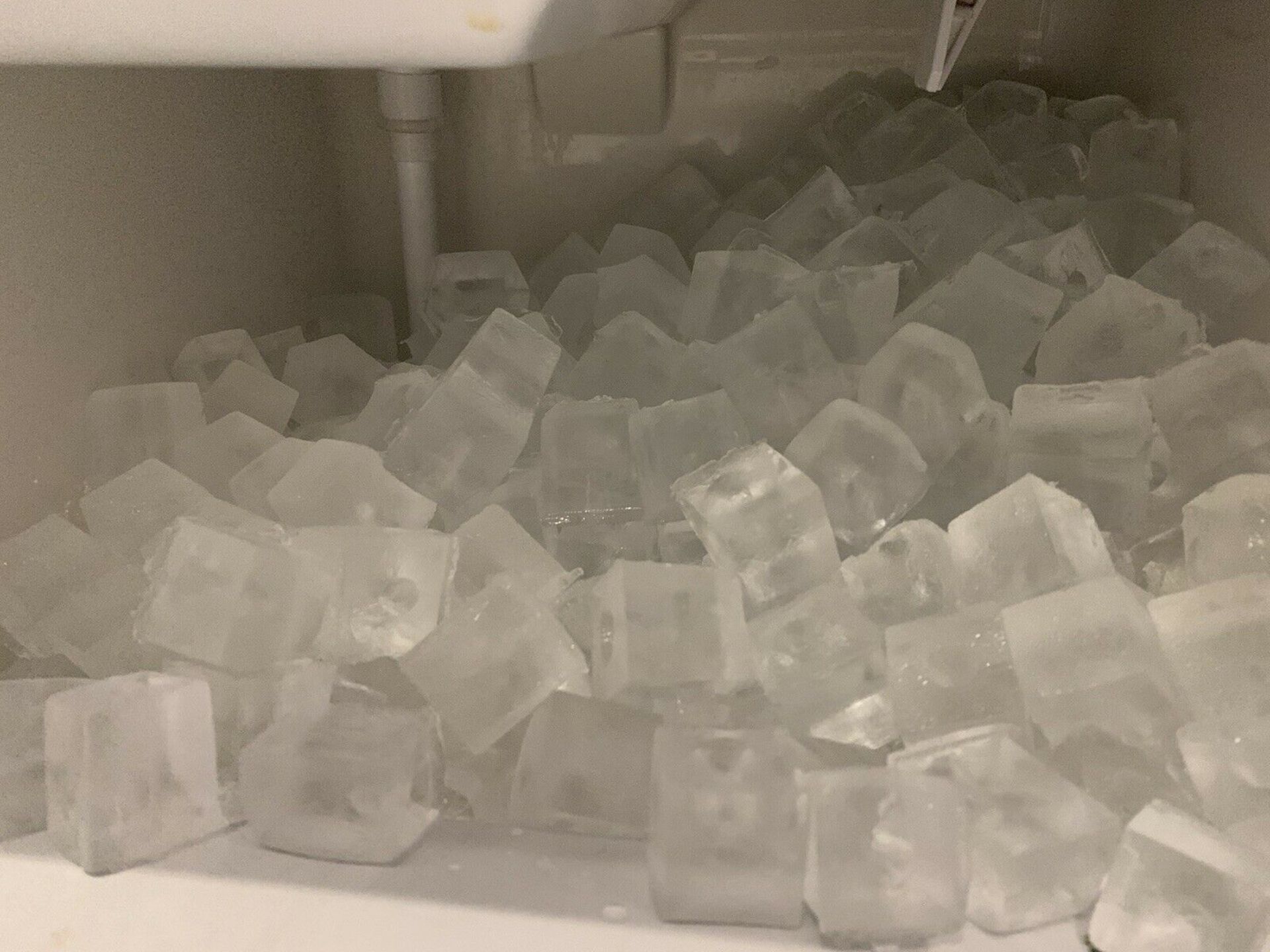 Hoshizaki IM-30CNE Ice Machine - Image 2 of 6