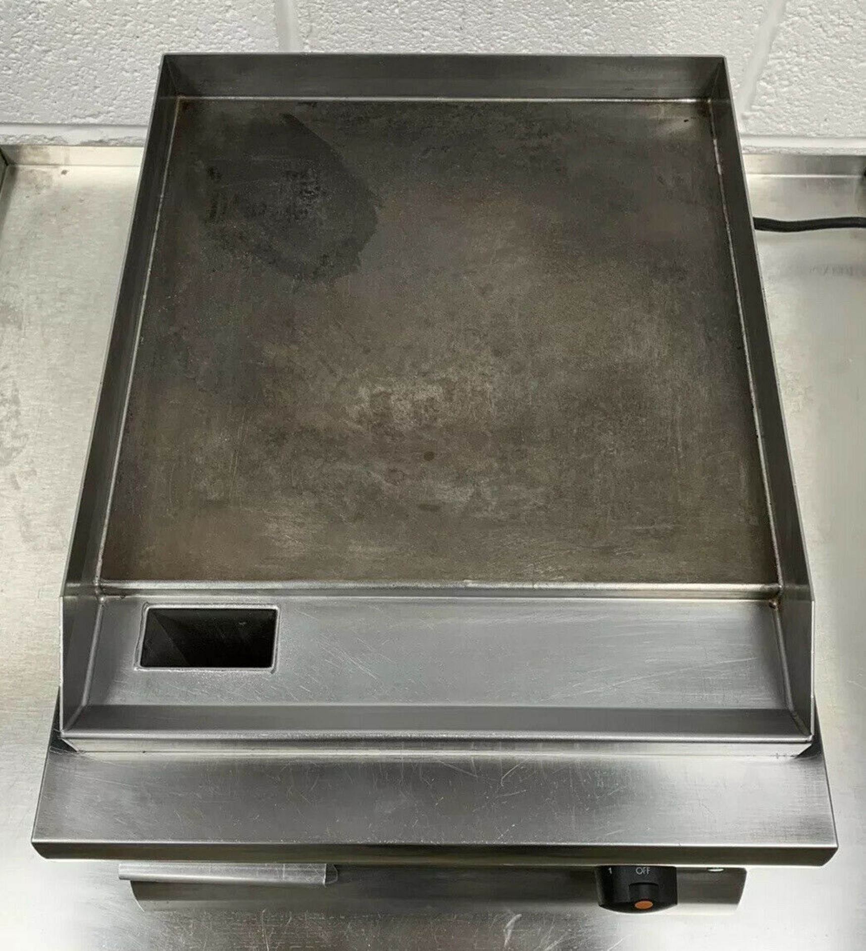 Lincat GS4 Electric Griddle 2.7kw - Image 6 of 6