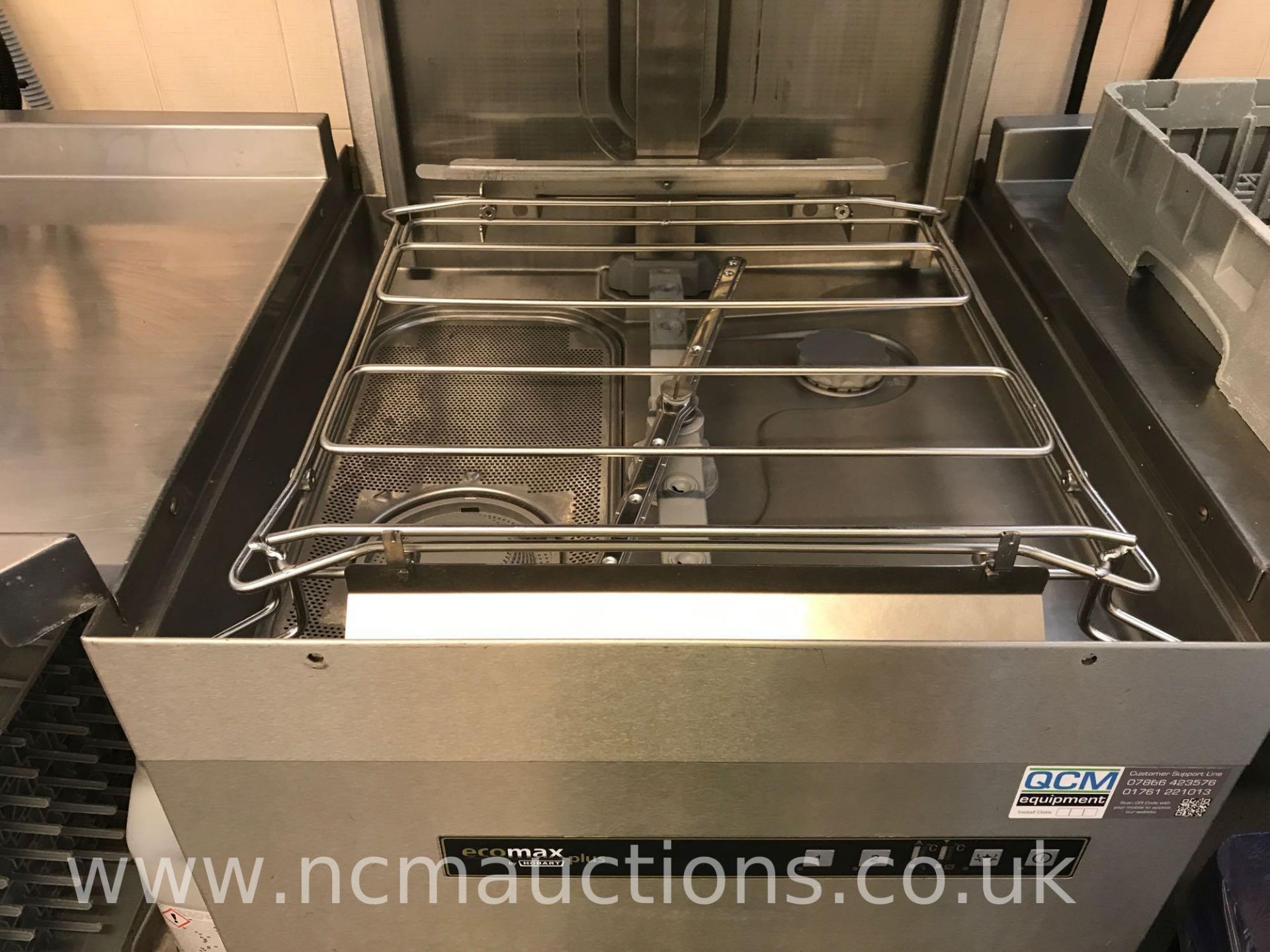 Eco-max Plus Hobart Dishwashing Station - Image 4 of 6