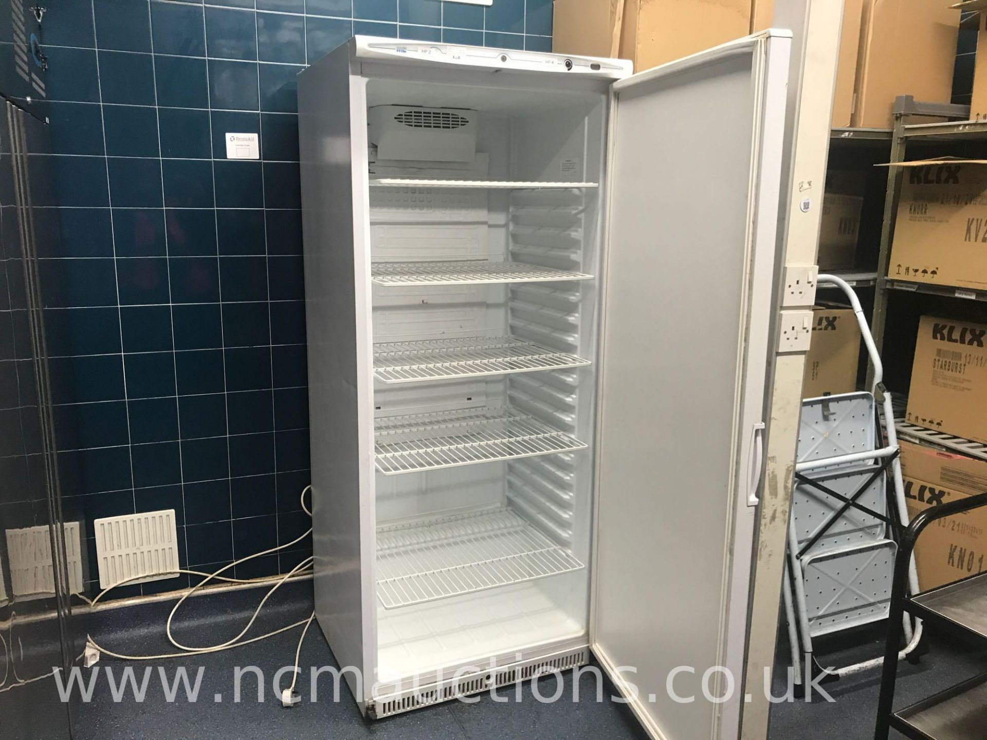 Mondial Single Door White Fridge - Image 2 of 3