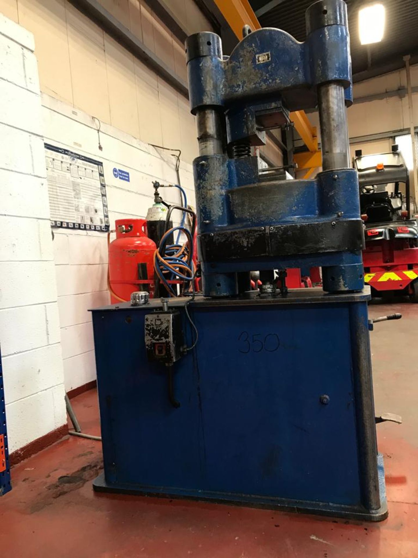 CCL300 WIRE ROPE SWAGING MACHINE TESTED TO 380 TONNES - Image 2 of 9