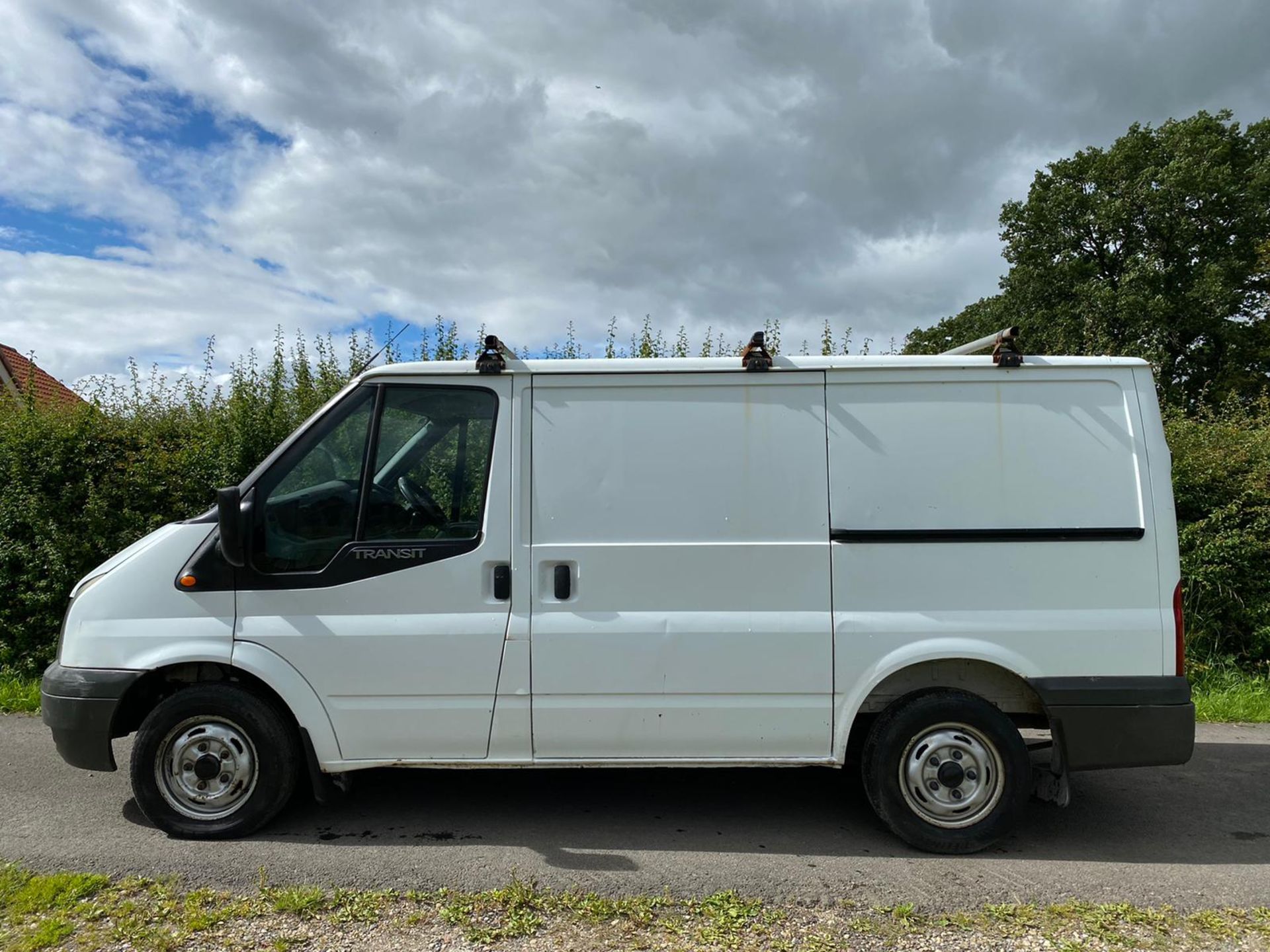 Ford Transit T260 85 SWB Van 2009 - Image 3 of 9