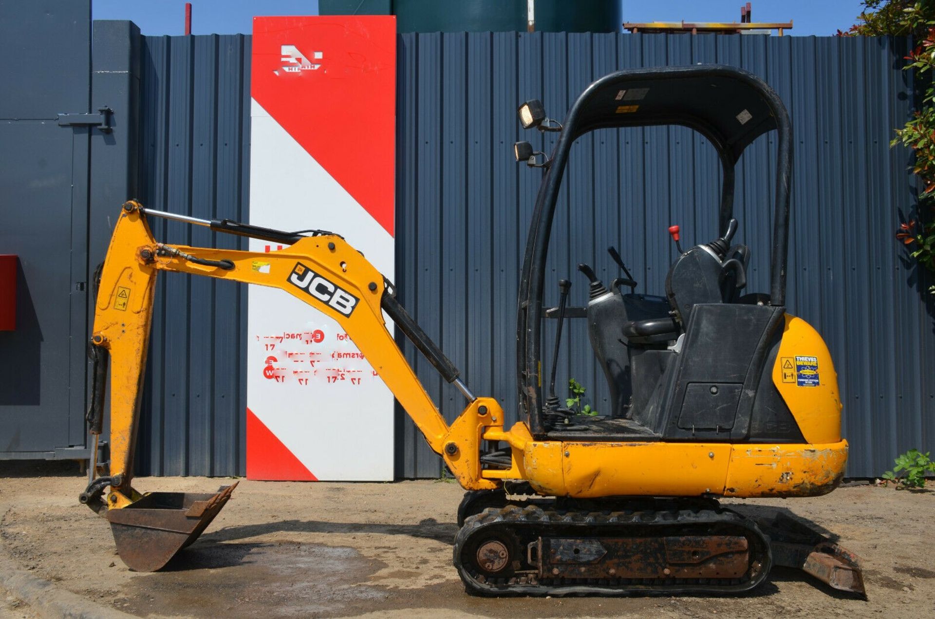 JCB 8014 CTS Mini Excavator 2017 - Image 10 of 12