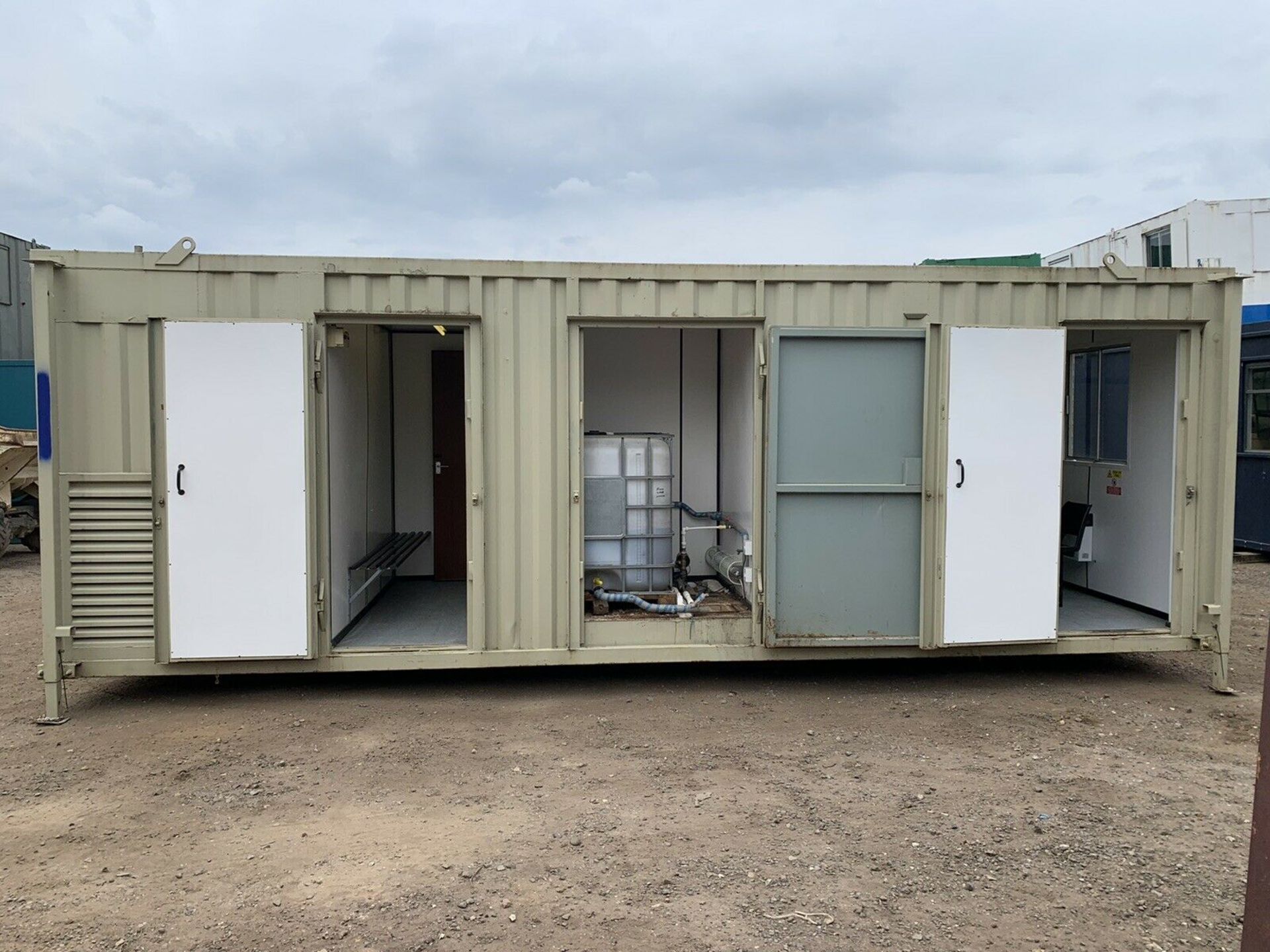 Anti Vandal Steel Welfare Unit Complete With Generator 24ft x 9ft