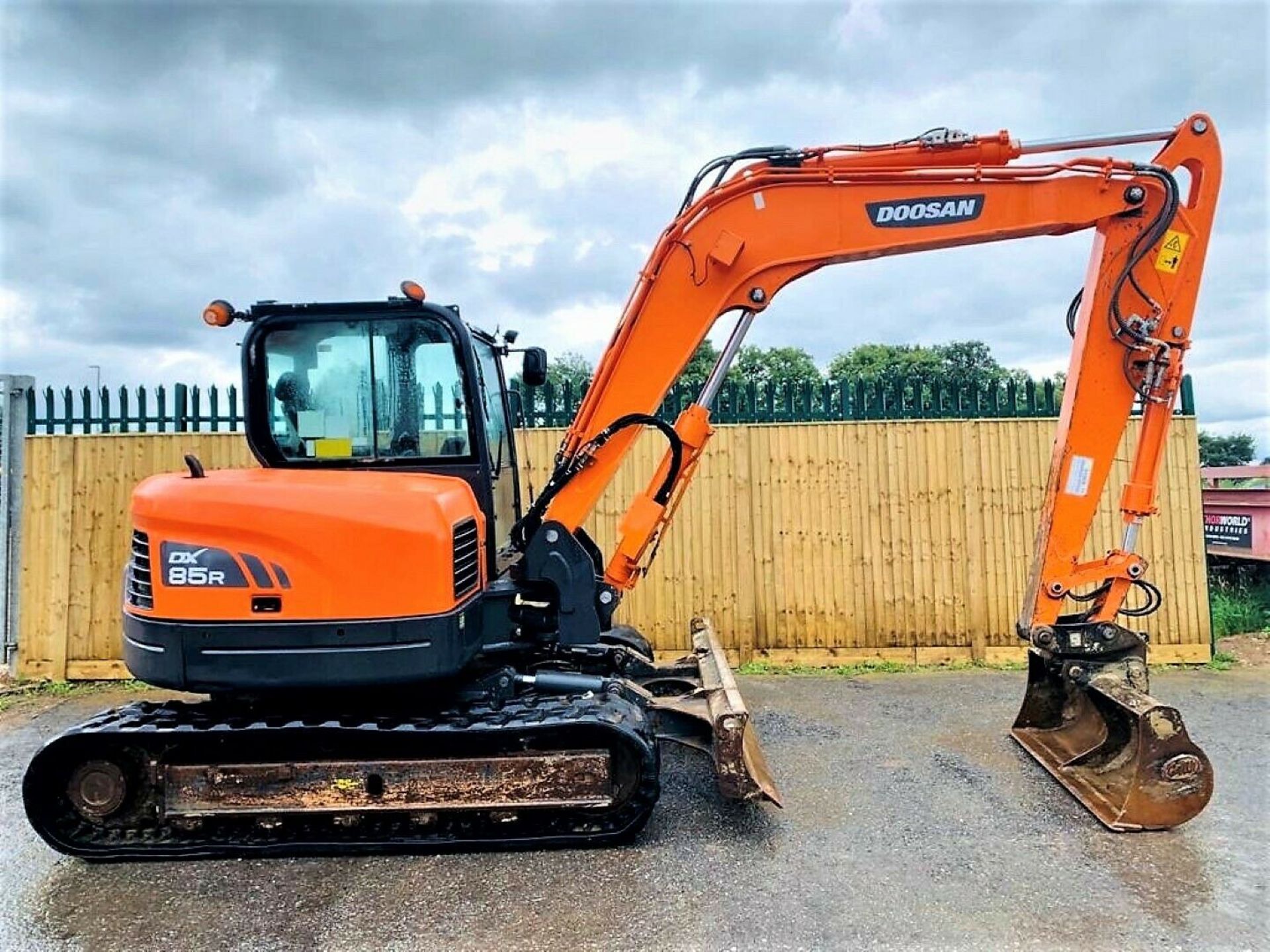 Doosan DX85R Excavator 2014