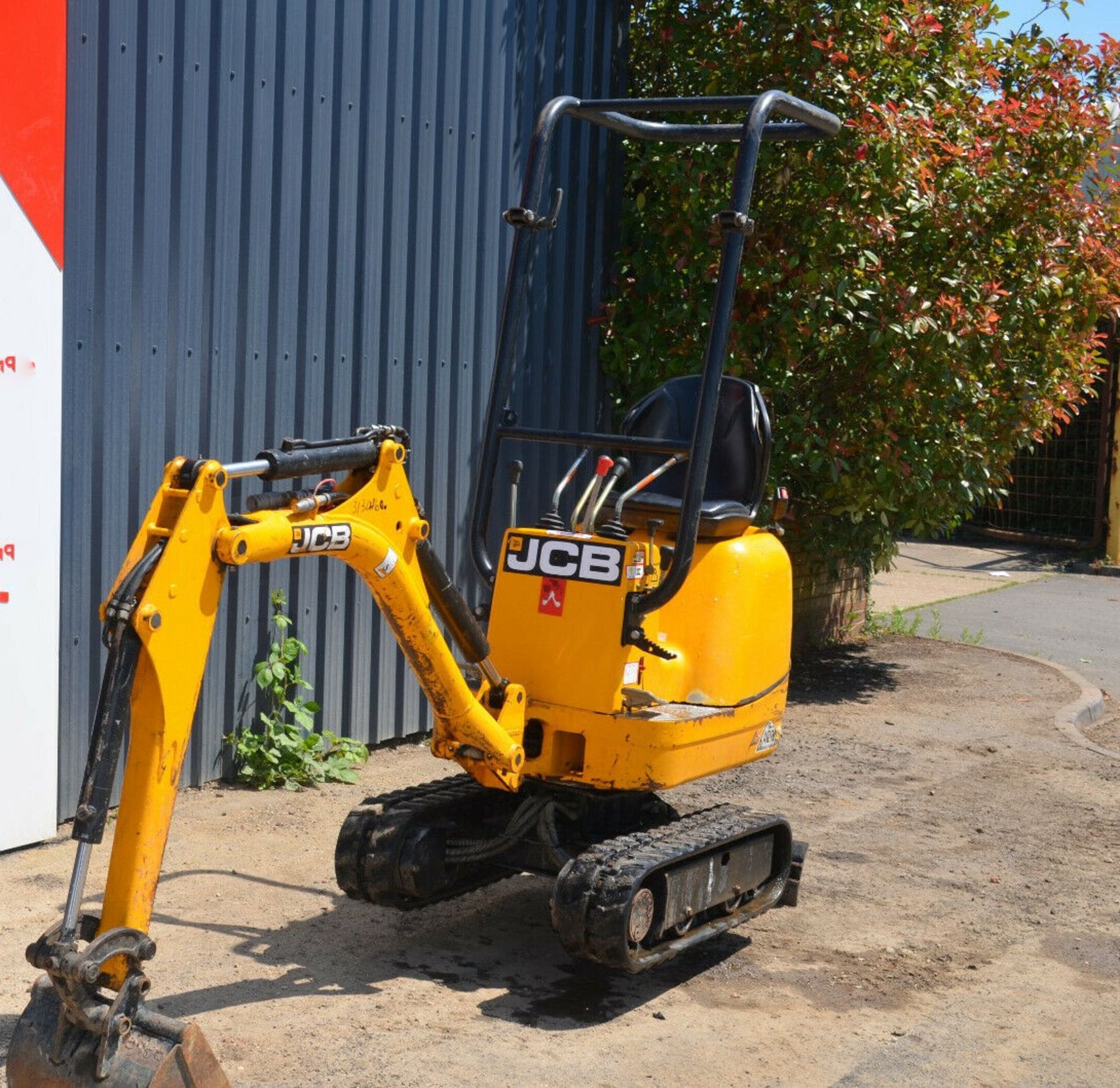 JCB 8008 CTS Micro Excavator 2017 - Image 12 of 12