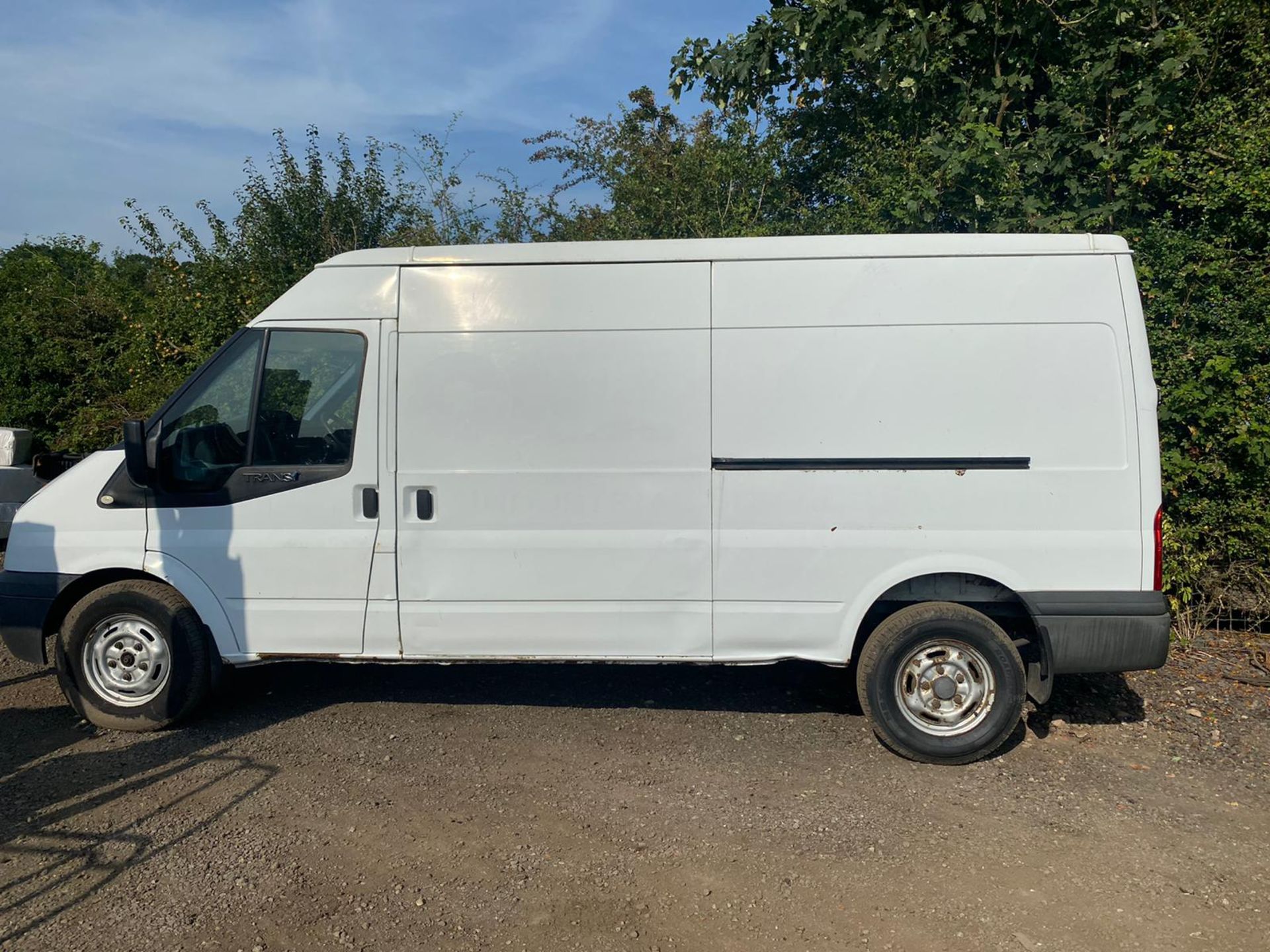 2012 Ford Transit T330 100 van RWD LWB - Image 6 of 12