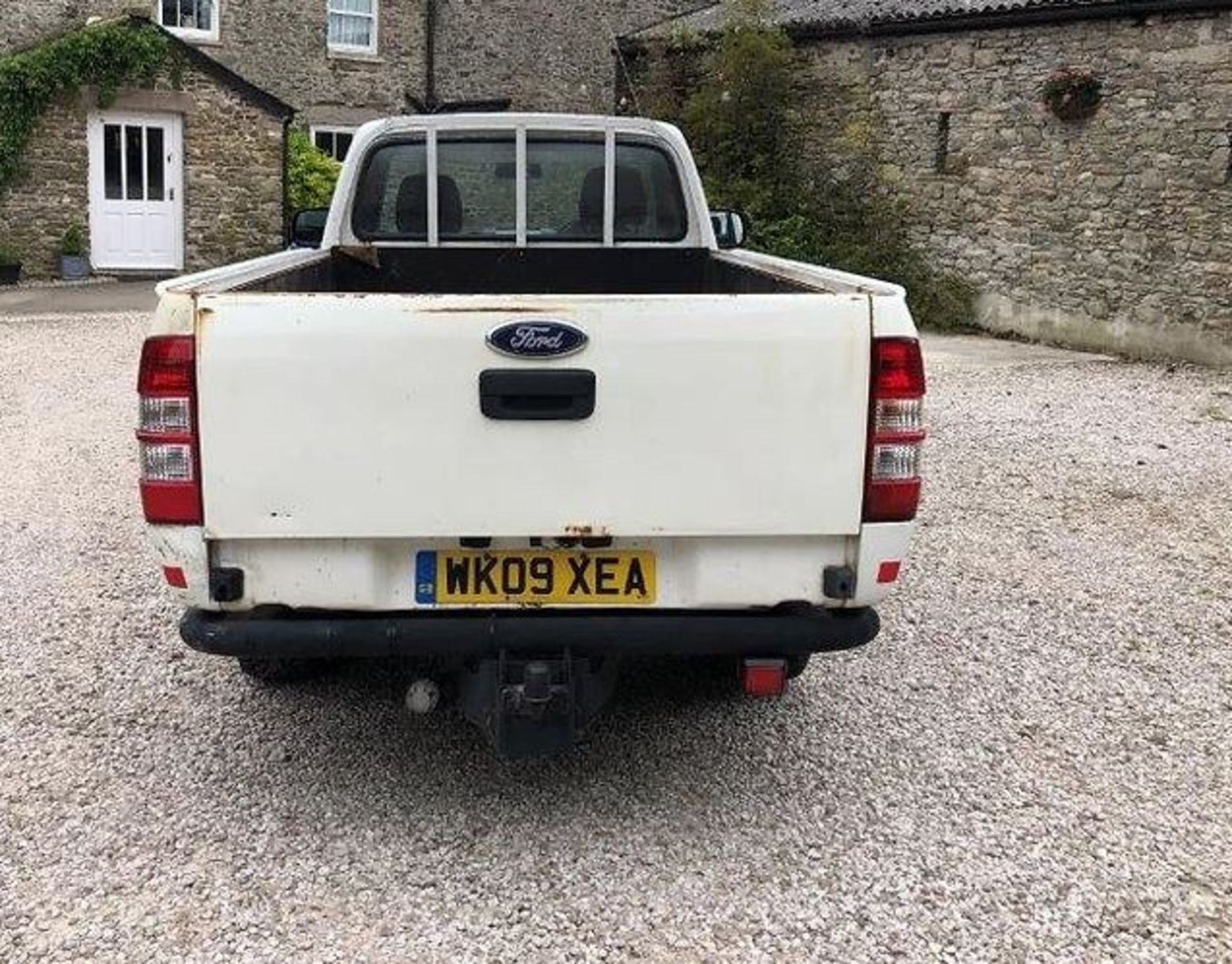 2009 Ford Ranger NO VAT Appraisal: Used Model/Serial No:  Hours/Miles: Location: Carnforth, - Image 5 of 15