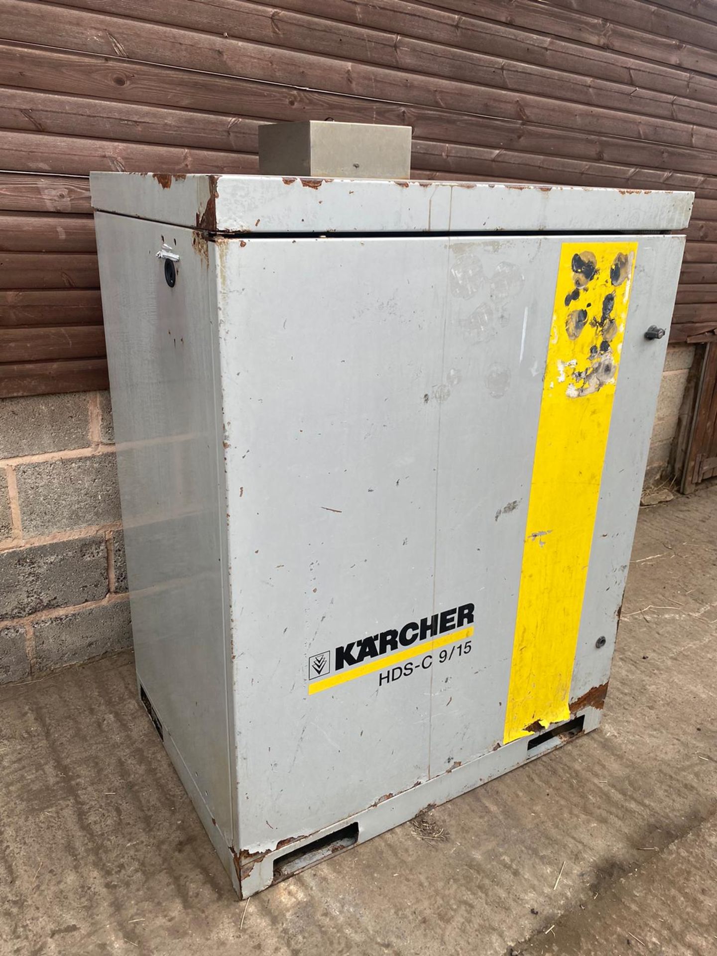 Karcher HDS 9/15 Diesel Hot Steam Cleaner