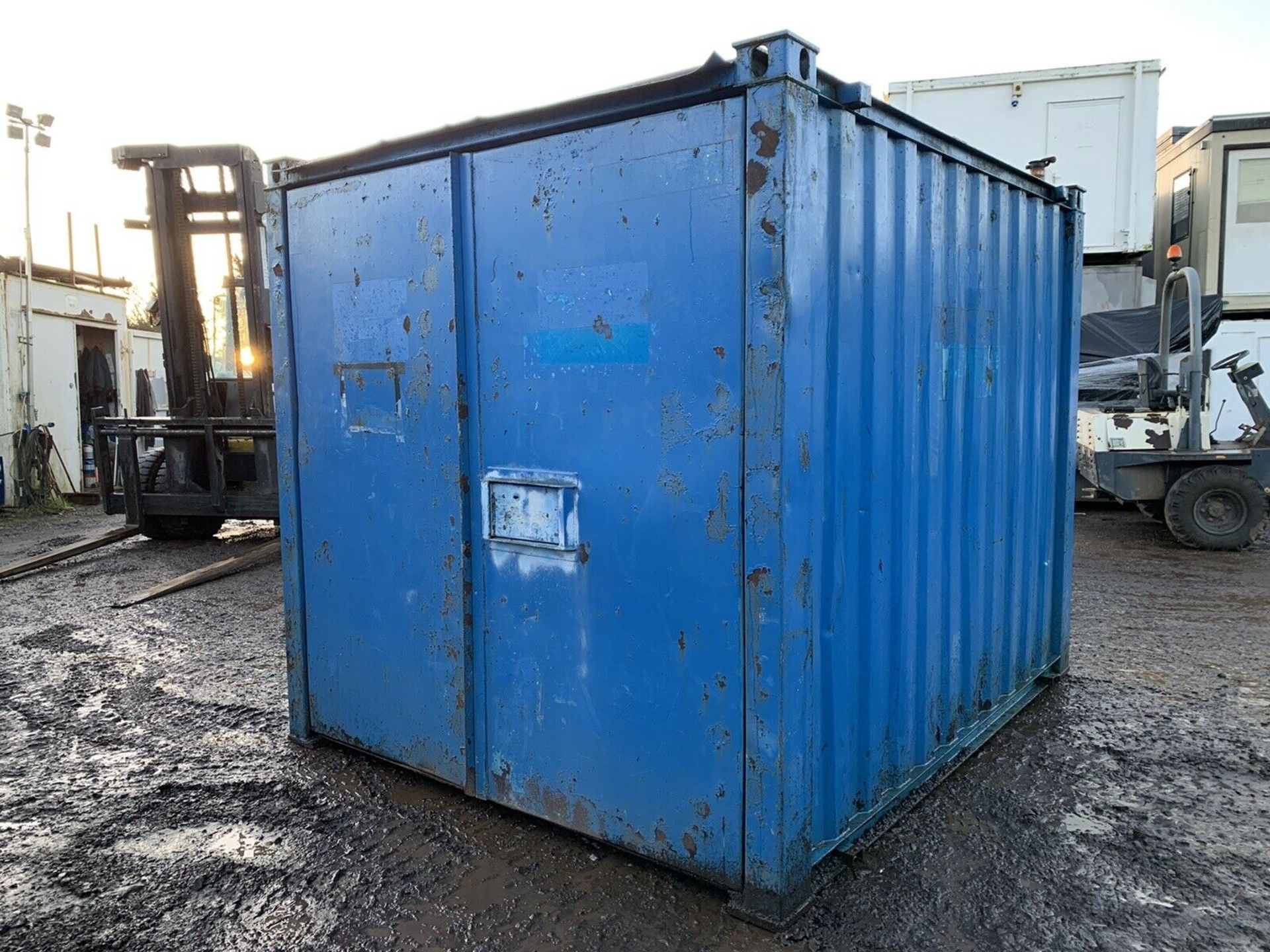 Anti Vandal Steel Portable Storage Container 10ft x 8ft - Image 2 of 8