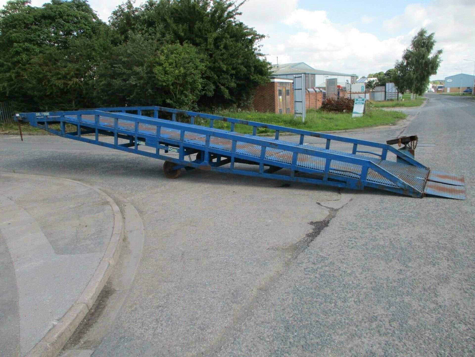 Chase Container Loading Ramp - Image 4 of 9