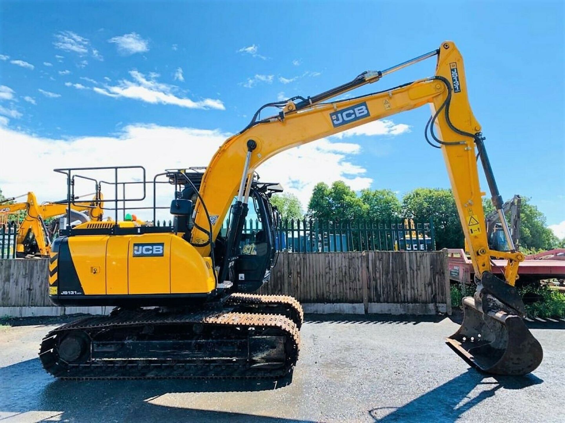 JCB JS131 LC Excavator 2018 - Image 3 of 12