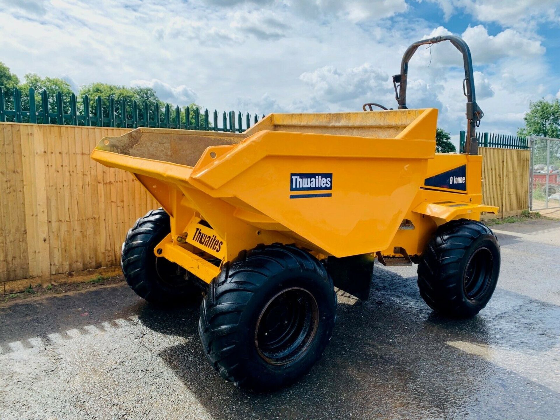 Thwaites Mach 690 9 Tonne Straight Tip Dumper 2015 - Image 3 of 12