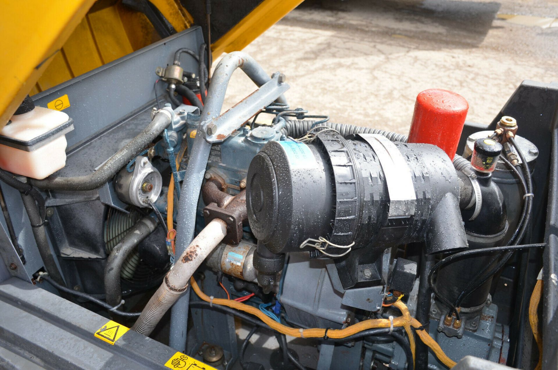 Atlas Copco XAS47 KD Compressor 2007 - Image 8 of 12