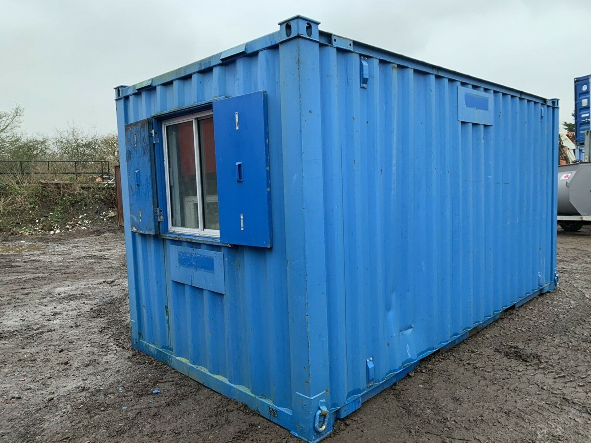 Anti Vandal Steel Portable Office Canteen 16ft x 8ft - Image 4 of 6