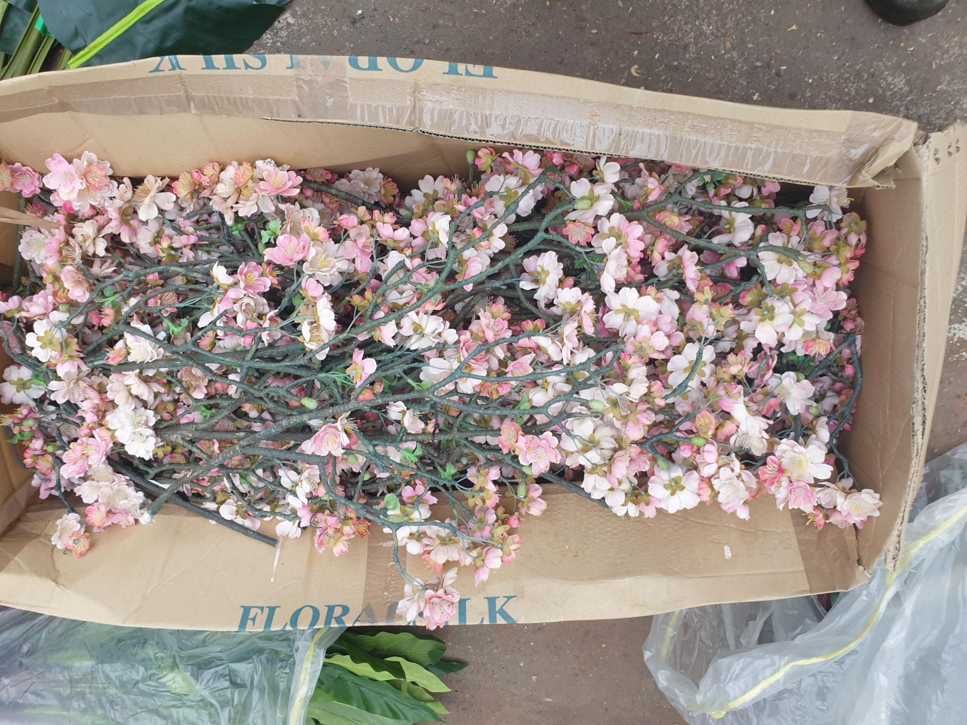 1 x box of used Pink Blossom cut into various lengths