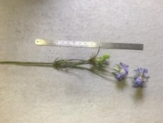 16 x Artificial Scabious - Mauve - used but in very good condition