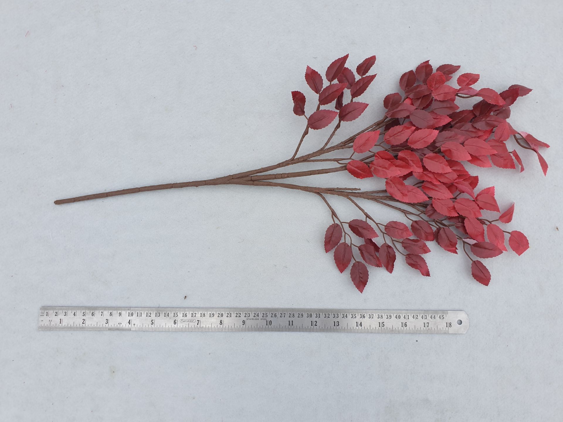 13 Artificial Foliage spray - Small Red leaves - unused