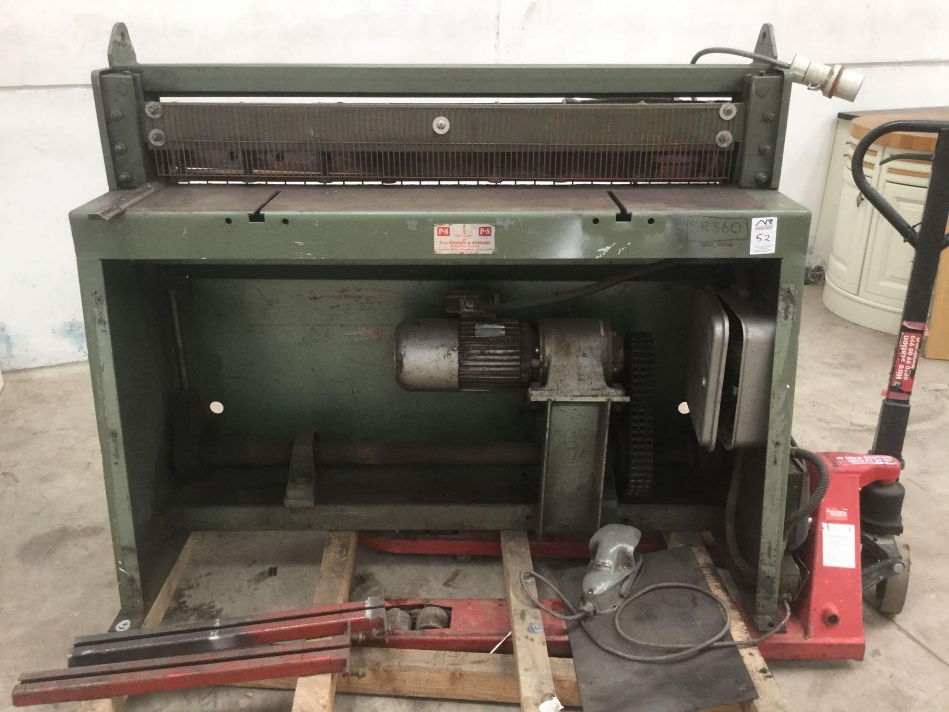 Elga metal shear