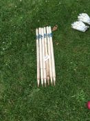 Set of Gun & Moore cricket stumps