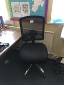 Gas lift office chair with mesh back panel