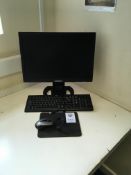 Hyundai P90WV monitor, V7 keyboard, V7 mouse, mouse mat