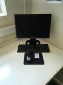 Hyundai P90WV monitor, V7 keyboard, V7 mouse, mouse mat