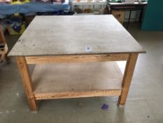 Timber Frame Arts & Craft Work Table