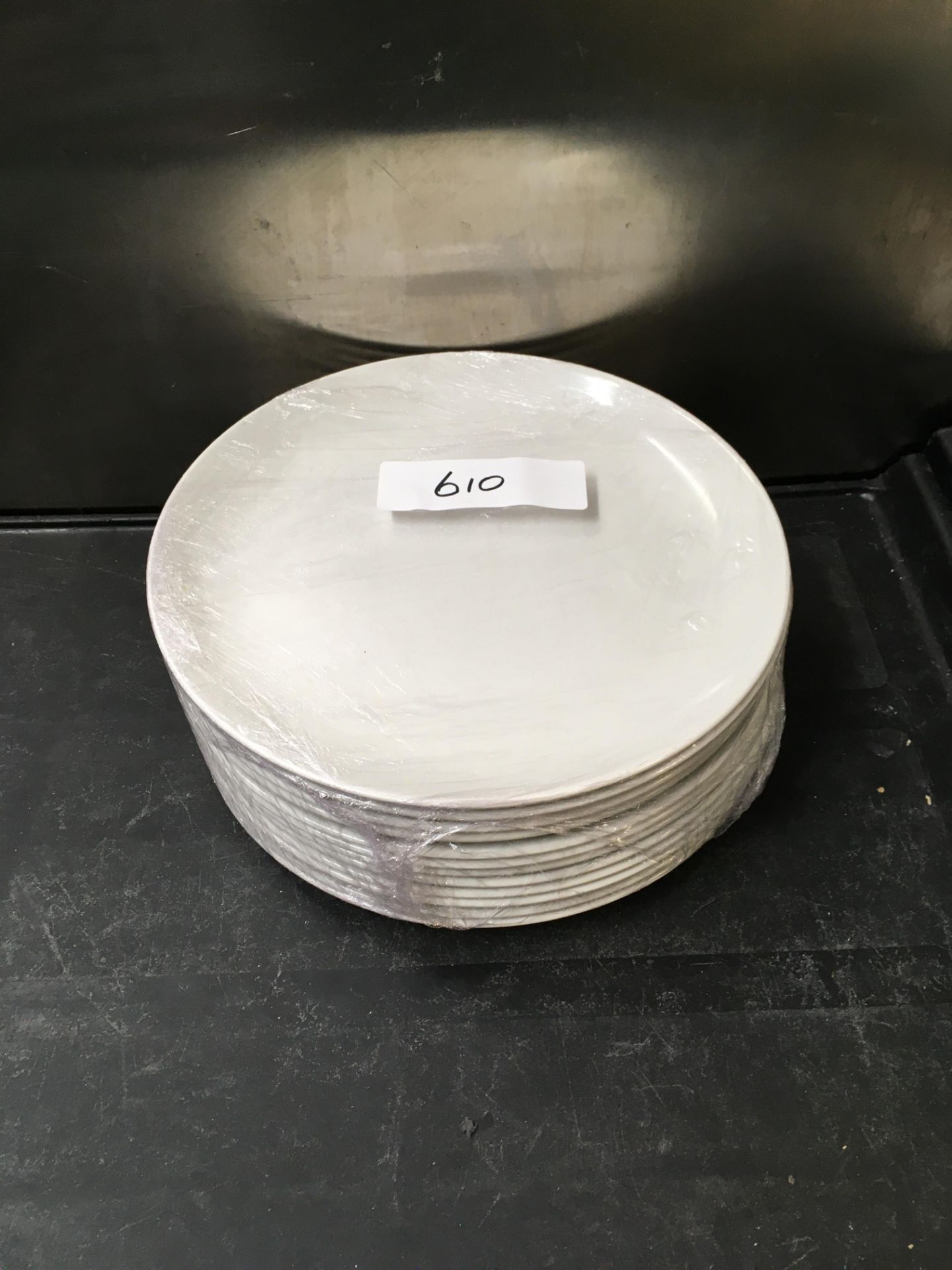 12 x Churchill Plates