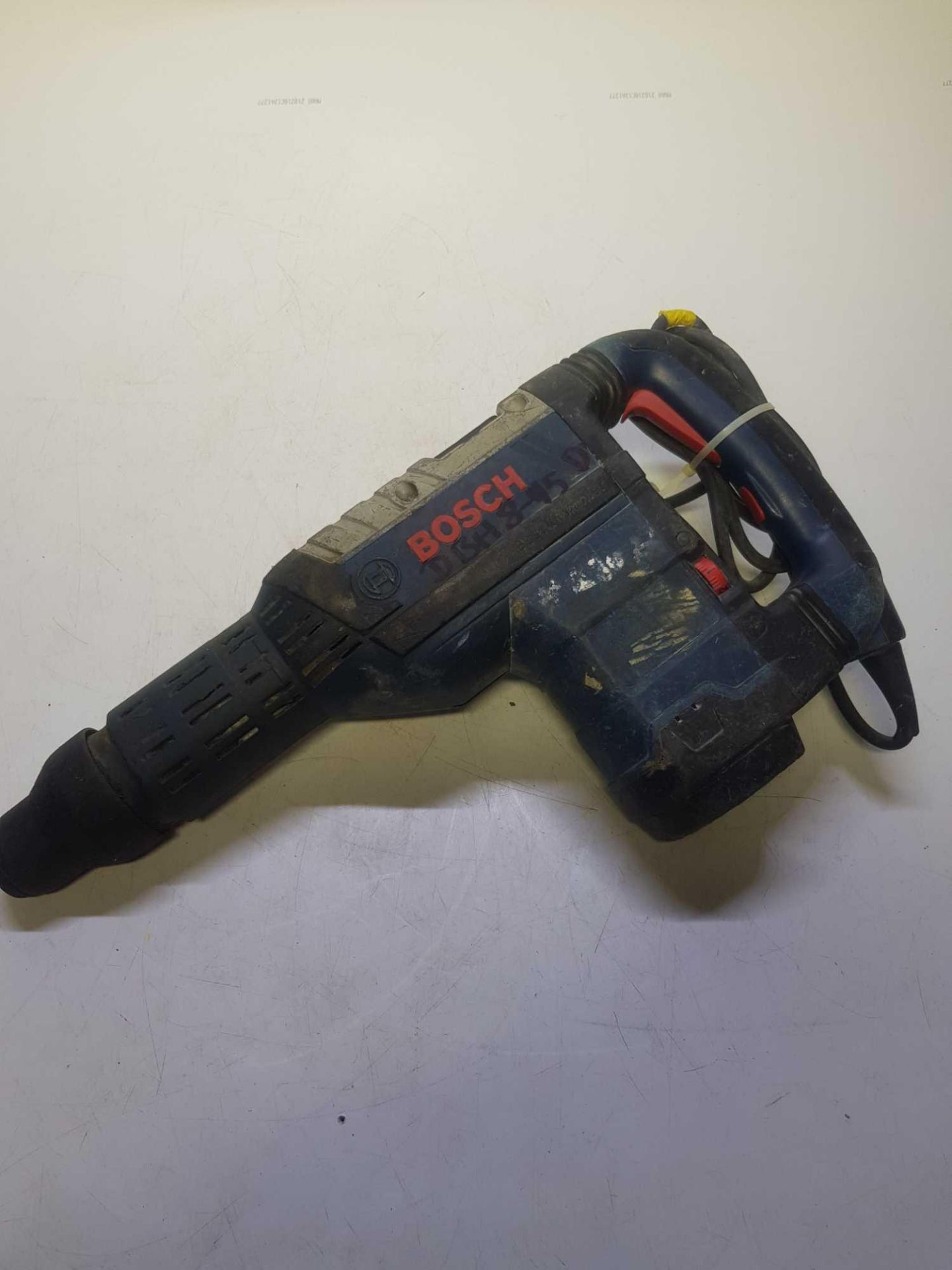 Bosch 110v hammer drill - Image 2 of 2