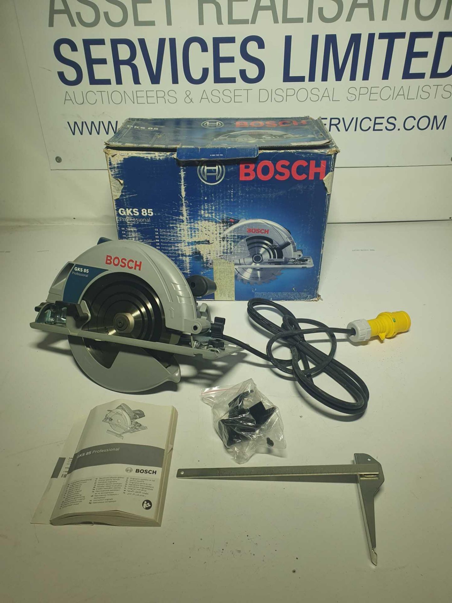 Bosch gks 85 110v circular saw - Image 2 of 2